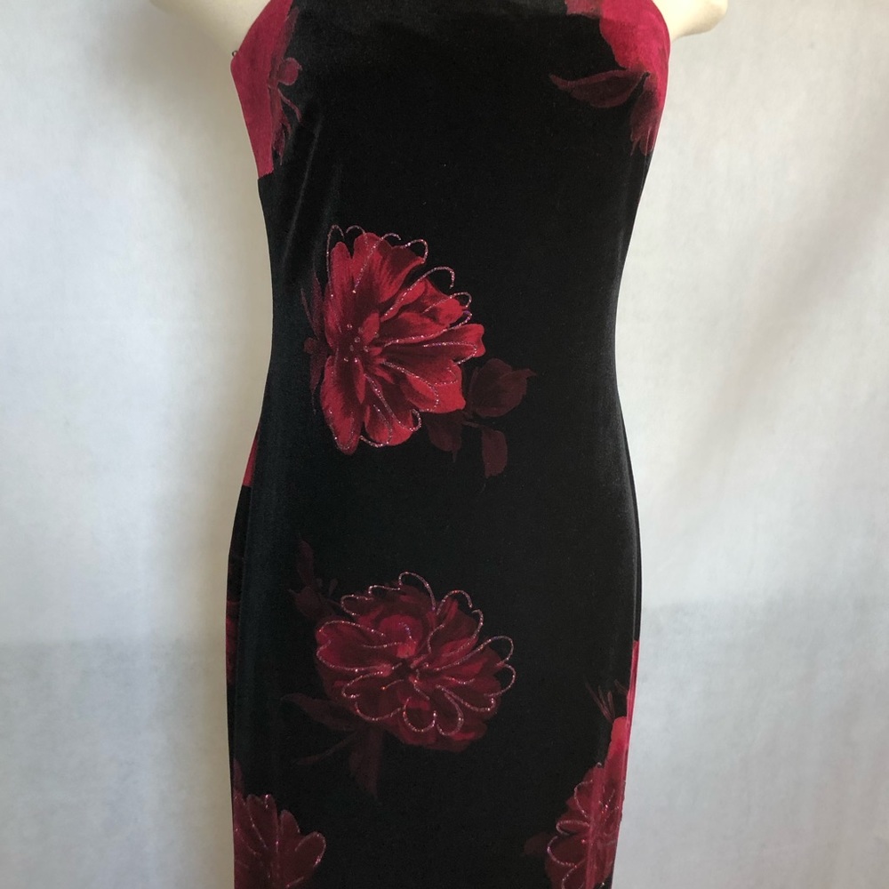 🎁🥂Arianna by Rachel Kaye Black Velvet Maxi Dress - Picture 5 of 8